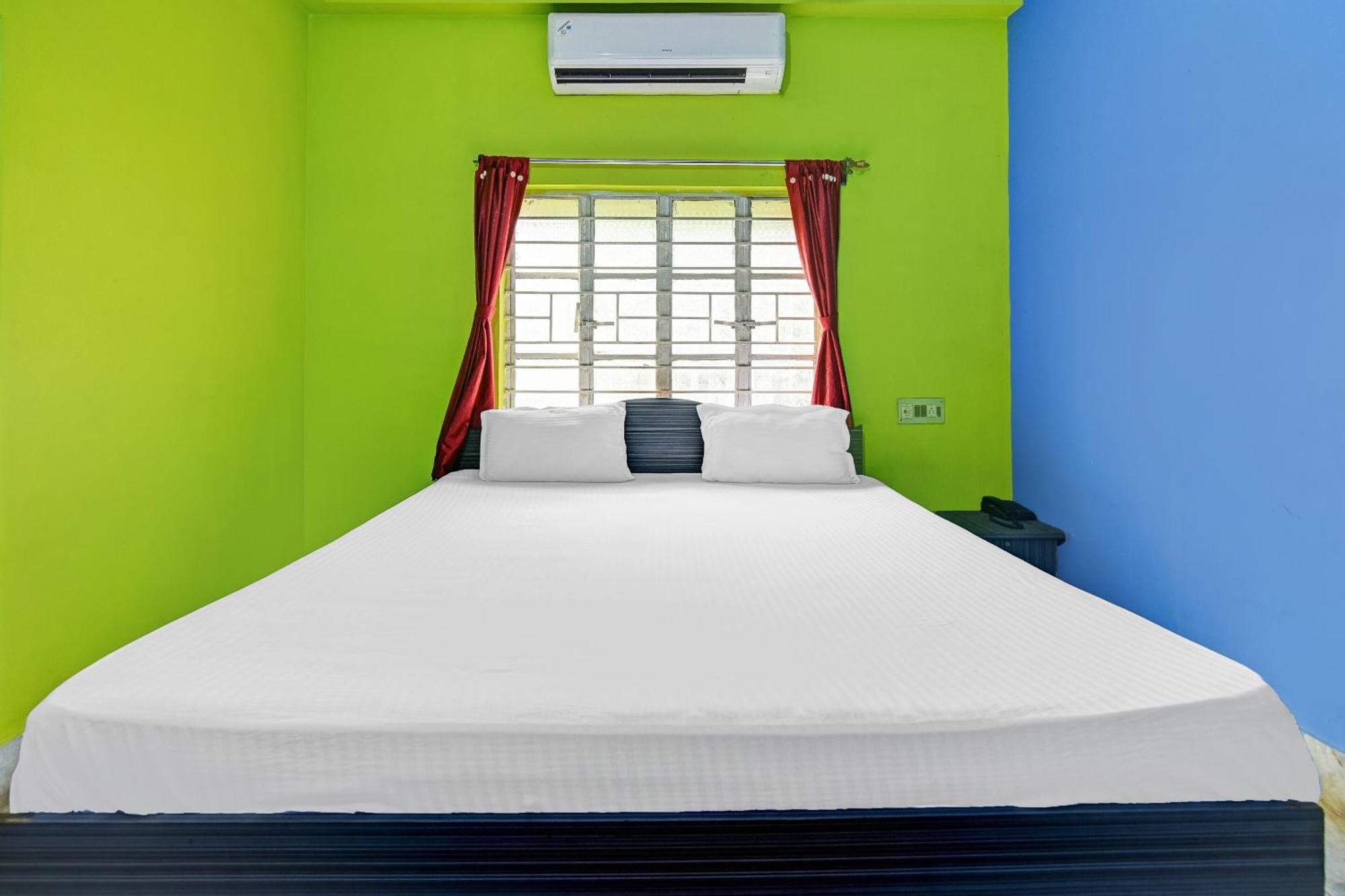 OYO 82312 Ankit Guest House Calcutta Extérieur photo