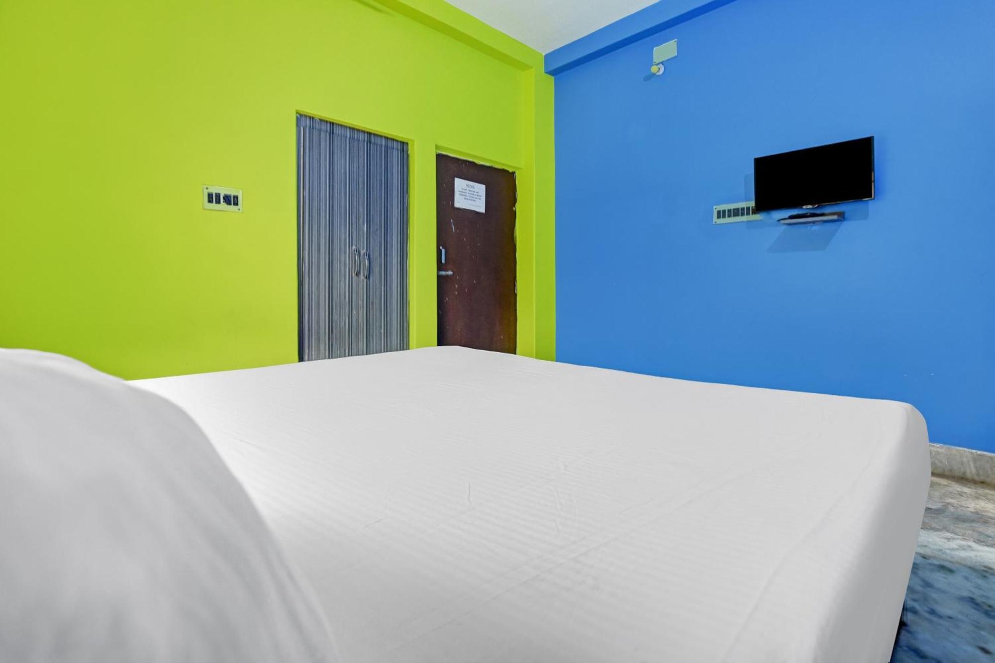 OYO 82312 Ankit Guest House Calcutta Extérieur photo